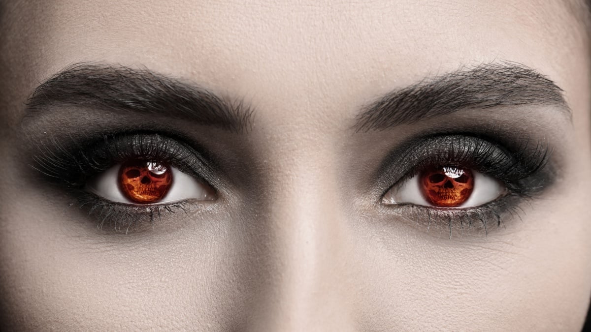 These Halloween Contacts Can Trigger Eye Infections